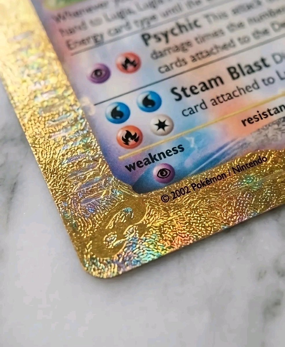 FROSTBlTING's tweet photo. I wasn't a fan of the gold E-reader cards but after seeing Lugia...I 100% NEED THIS CARD NOW https://t.co/1sT9GaB8I4