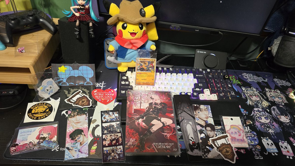 xfinalstarx's tweet photo. This weekends hawl, including things that came in the mail while we were gone.
(Not gonna lie, half of this is for Kitty because I couldn't help but find so many things she would love!😅) https://t.co/D8VoewFTUb