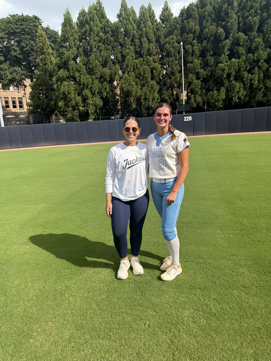 PerryDrake22's tweet photo. Great day at Georgia Tech camp! This campus has always been a special place to me. My dad played baseball at Tech, and I’ve been coming here for as long as I can remember. Getting the opportunity to compete here today meant a little extra.

Thank you to the @GaTechSoftball coaches for a great camp and for the opportunity to learn, compete, and get better. I had an awesome day! Go Jackets! 🐝