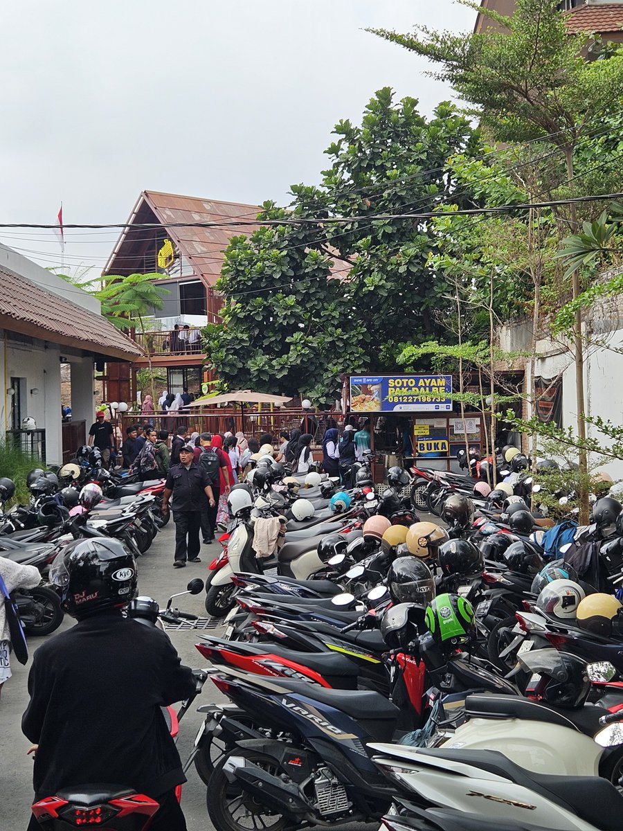 riddikulluss's tweet photo. kabeh kabeh kok do neng dalbe. https://t.co/MOKVXmkuMW