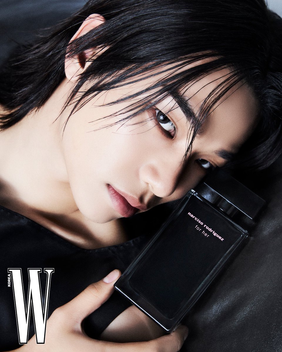 wkorea's tweet photo. #협찬 머스크 향수의 명가, 나르시소 로드리게즈에서 선보이는 네 가지 향을 타잔이 컬러로 입었습니다. 머스크 본연의 프레시한 순수함과 아찔하고 중독적인 매력을 극대화한 ‘퓨어 머스크 포 허 EDP’부터 순수하면서도 관능적인, 머스크의 이중적인 매력을 담은 ‘포 힘 머스크 상탈 EDPI’, 세련되고 우아한 ‘포 허 EDT’, 도시적이고 모던한 매력의 ‘포 힘 블루 누와르 EDT’를 만나보세요. 

#타잔 #TARZZAN #나르시소로드리게즈 #퓨어머스크 #포허오드뚜왈렛 #블루누와르 #머스크상탈 #올리브영향수 #올리브영향수추천 #올리브영추천템