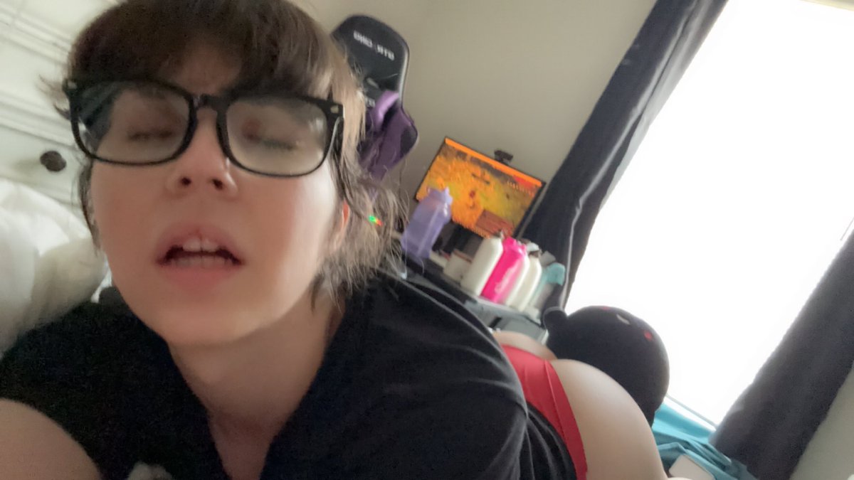 Luvlyhrt's tweet photo. Was so growly, stretched, and leaking at the end 🤤

#slut #whore #knotty #zoorp #knotslut https://t.co/FDe7NYranr