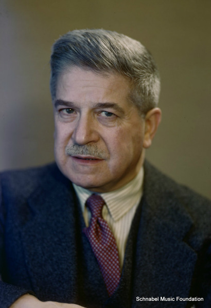 ThePianoFiles's tweet photo. August 15 this year marks 75 years since Artur Schnabel died. The Austrian-born pianist made the first complete recording of Beethoven's Sonatas in the 1930s in addition to bringing Schubert's music out of obscurity. Details about both (and the recordings) linked in the comments. https://t.co/dOePf9EMvV