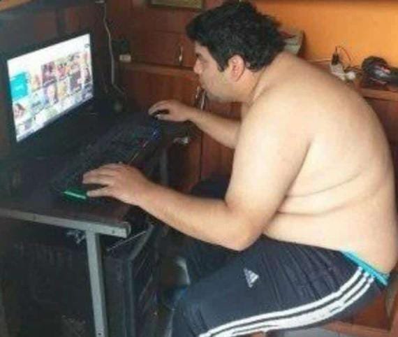 MatuuuBF's tweet photo. @GMDSepiuhh @ballistic_gd @ElTitoGamer354 https://t.co/E7vaZQsbJJ