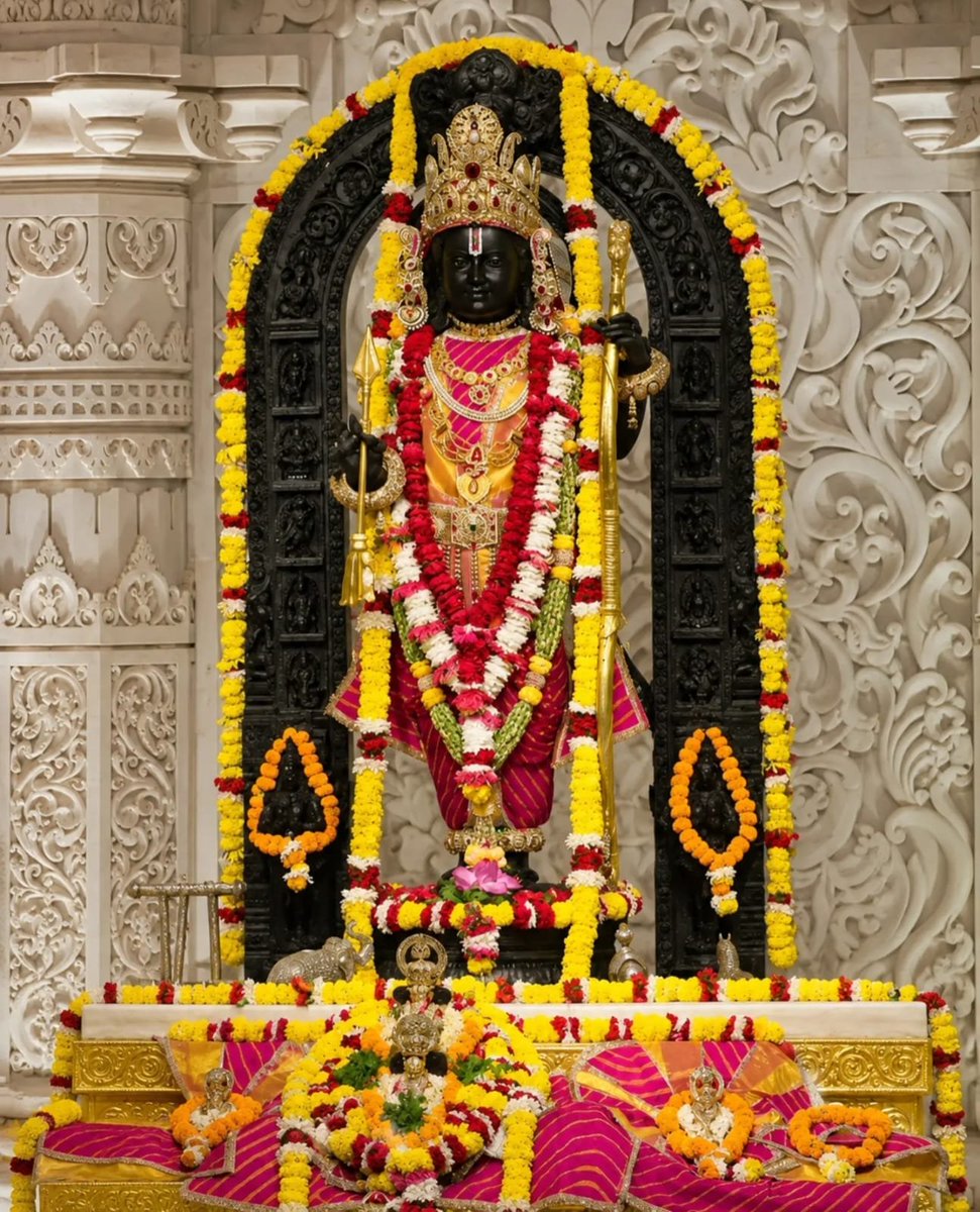 ShriAyodhya_'s tweet photo. शब्द नहीं, शुद्ध भाव ही प्रार्थना का असली सार हैं ❣️ https://t.co/LinXAoQE5B