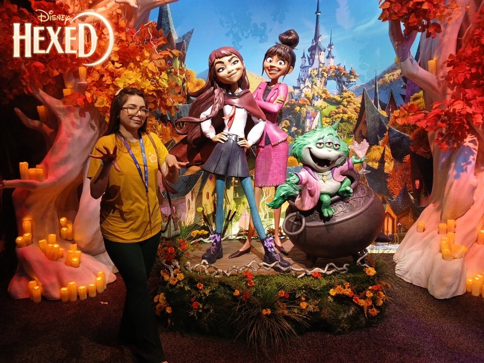 onewitchwillows's tweet photo. Can't wait to check out #Hexed Disney's newest witchy film!💜🐦‍⬛🔮 #D23Expo https://t.co/3fiM1xjVuy