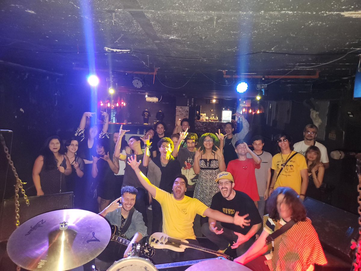 LiekoOficial's tweet photo. VALEU RECIFEEEEEEE https://t.co/Ym42ZRFDkg