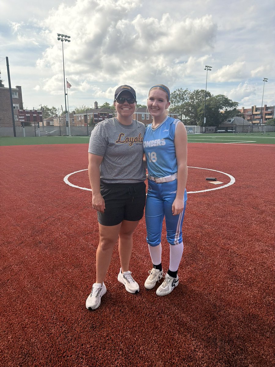 BreHendo_2029's tweet photo. Had an amazing time at Loyola’s Fall Camp today! The drills and hands on instruction, followed by live games gave me the chance to put what I learned into action. Huge thank you to the coaches and players for making today so special! Can’t wait to come back! @RamblersSB @LUCCoachAbbott @CoachWoo24 @alibrems @Bombers2010J @fisherssoftball