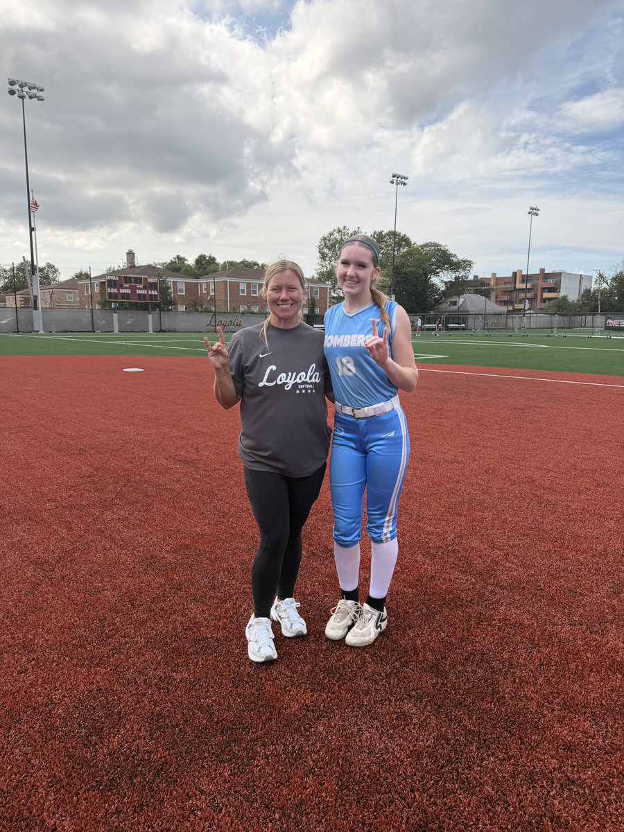 BreHendo_2029's tweet photo. Had an amazing time at Loyola’s Fall Camp today! The drills and hands on instruction, followed by live games gave me the chance to put what I learned into action. Huge thank you to the coaches and players for making today so special! Can’t wait to come back! @RamblersSB @LUCCoachAbbott @CoachWoo24 @alibrems @Bombers2010J @fisherssoftball
