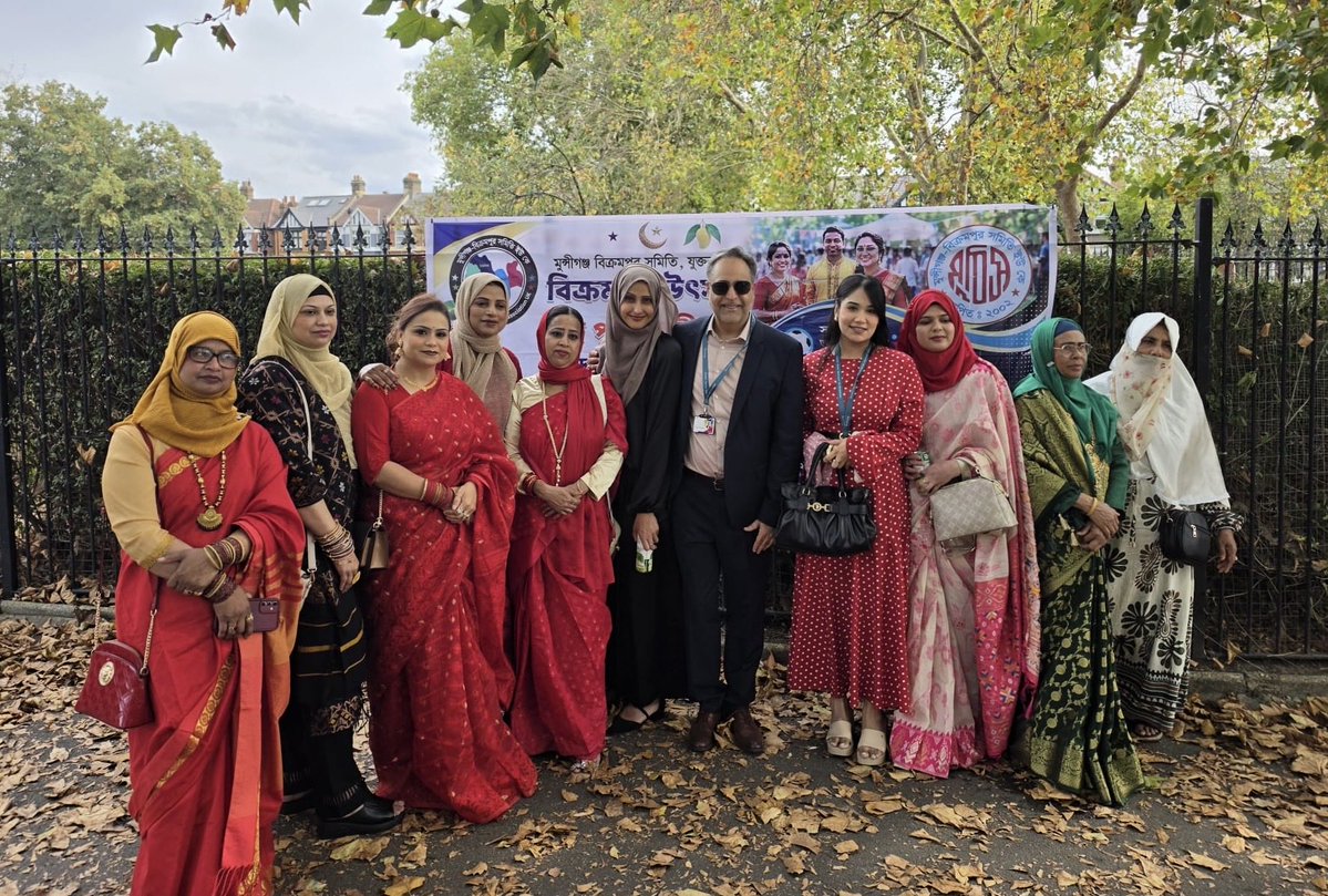 SophiaNaqvi1's tweet photo. Today I attended a wonderful get-together organised by the Munshiganj-Vikrampur Samiti at East Ham Central Park. It was a pleasure meeting members of the community, enjoying the warm hospitality and spending a lovely afternoon together 💛 https://t.co/K70KxesUEH