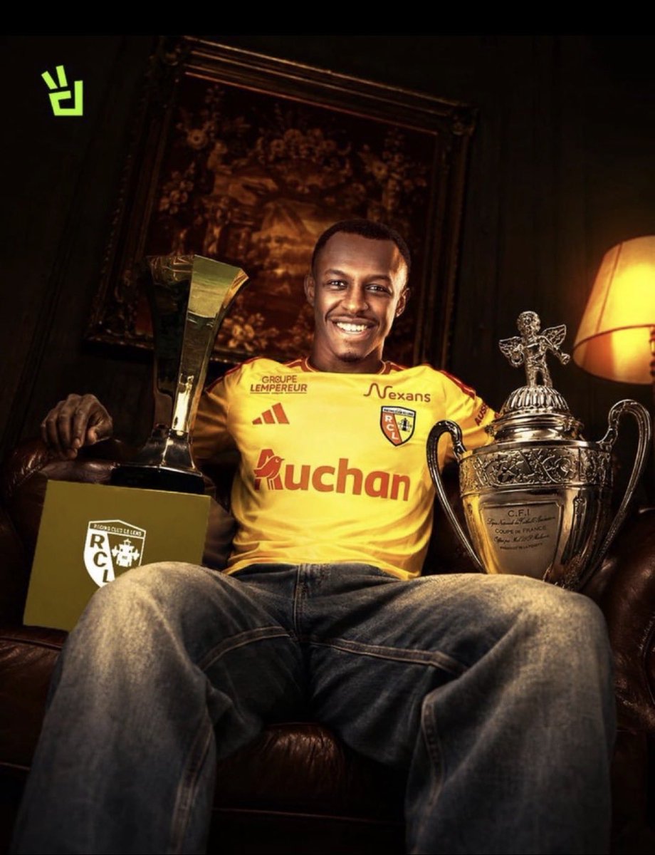 OREEGEH's tweet photo. سعود يكتب التاريخ مع نادي لانس 🔥

🏆 حقق كأس فرنسا
🏆 حقق السوبر الفرنسي

فخر العرب سعود عبدالحميد 💚🇸🇦 https://t.co/SbWXbGgjaC