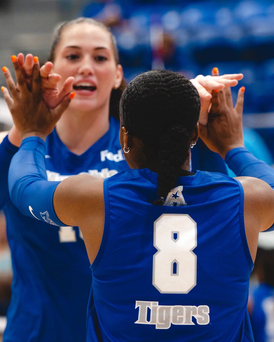MemphisVBall's tweet photo. https://t.co/LJmDTE6Q7i