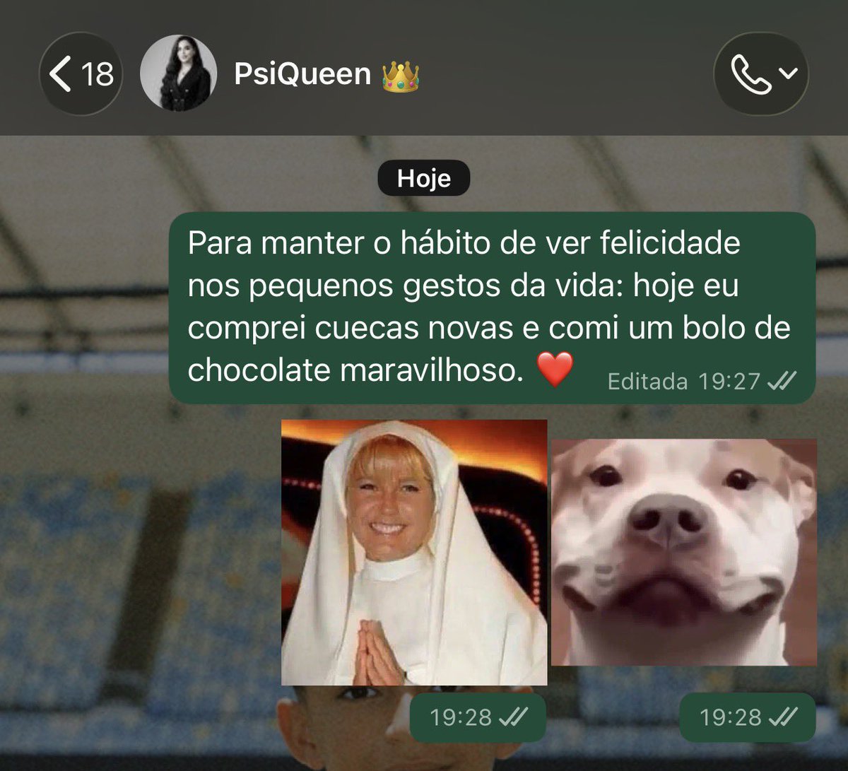 Fernandholanda1's tweet photo. E minha psicóloga sempre fala comigo sobre as pequenas felicidades que a gente não percebe. Eu tava há tempos lembrando que precisava comprar cuecas novas porque as minhas já estavam em estado de calamidade pública, e há semanas querendo comer um bolo da feira da Glória. Feliz! https://t.co/vY6V1AiAW7