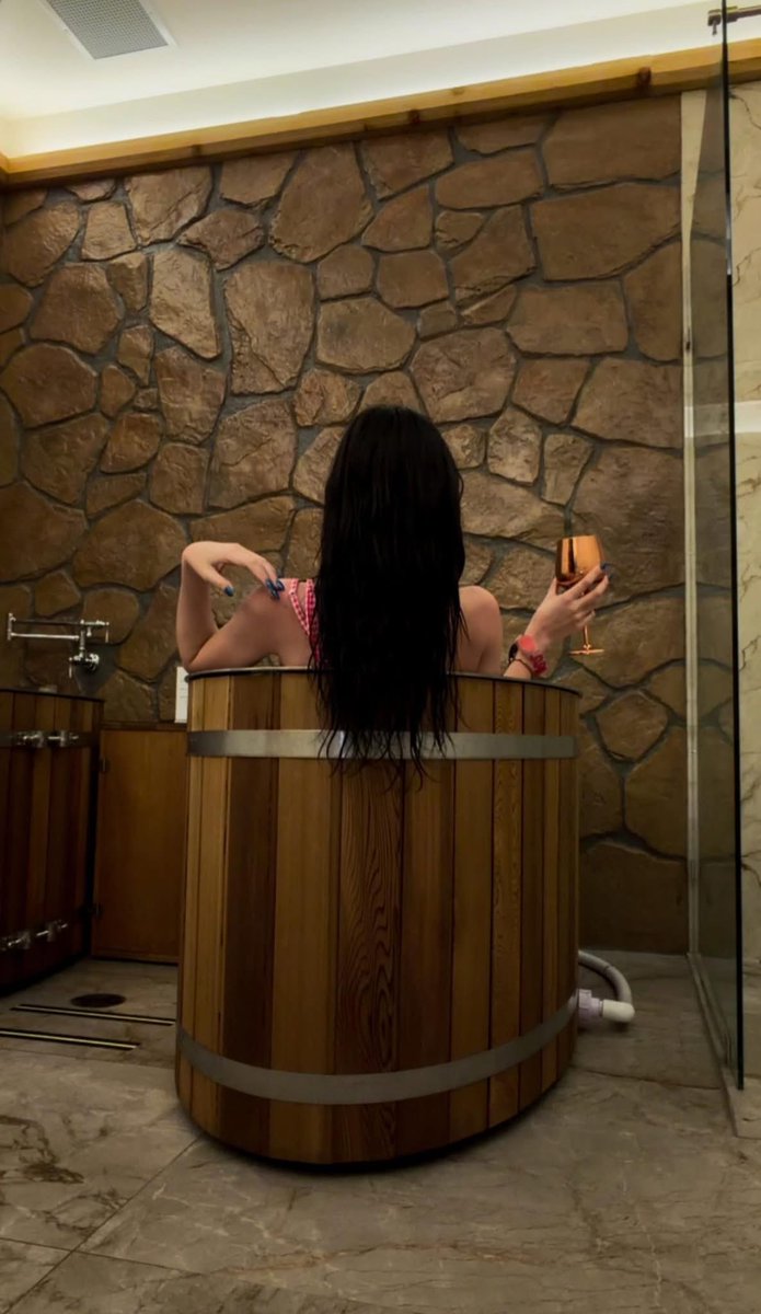 maefiree's tweet photo. #spaday https://t.co/QyTuaaJ5iq