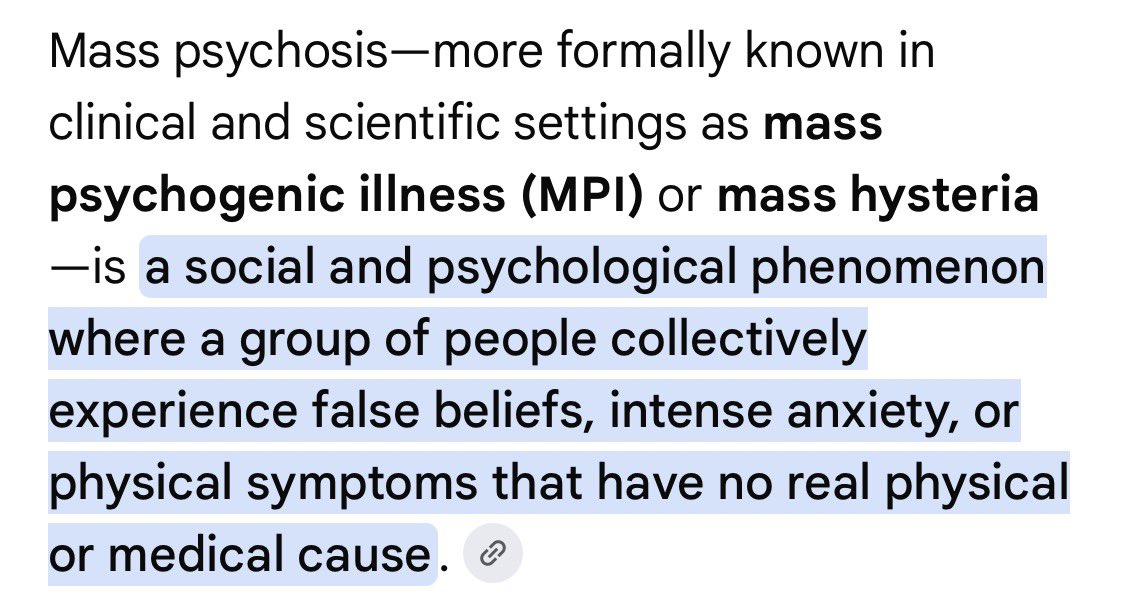 Bangtan_Caramel's tweet photo. I’ve studied this is psychiatry but I’ve never seen it happen live in real time lol. https://t.co/F8t9dJ4BFw