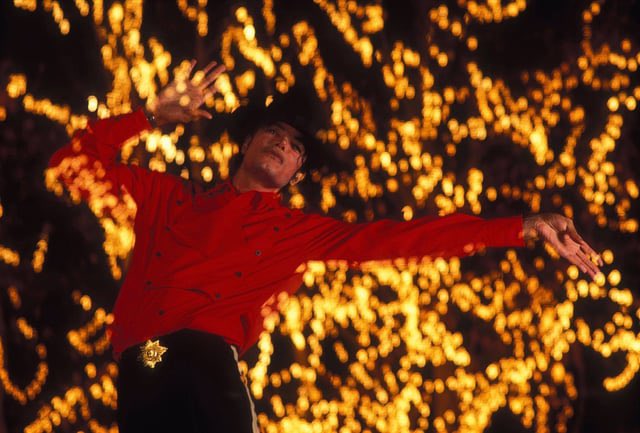 pytgirlscoded's tweet photo. these pictures show just how magical he was ✨💖🎇 https://t.co/xnL5R7vJ2R