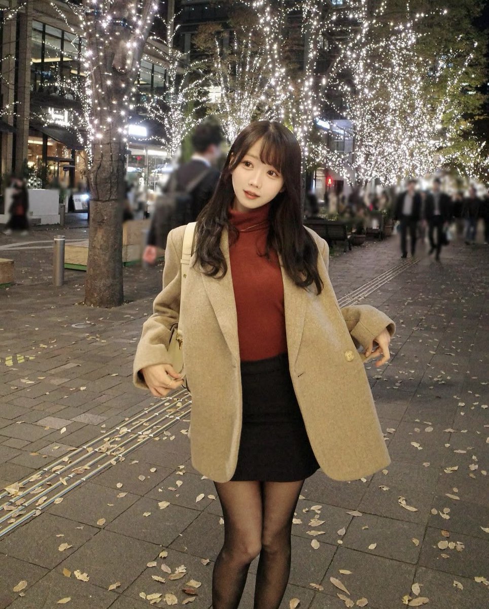 nylon__shop2's tweet photo. #大谷映美里 https://t.co/kDk7aigdwR