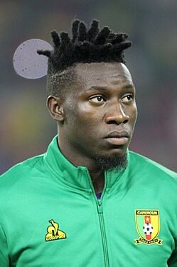 OndoboGreg's tweet photo. Depuis que ces 3 ont décidé de nous foutre la paix on renoue avec les victoires https://t.co/9w55m9AFah