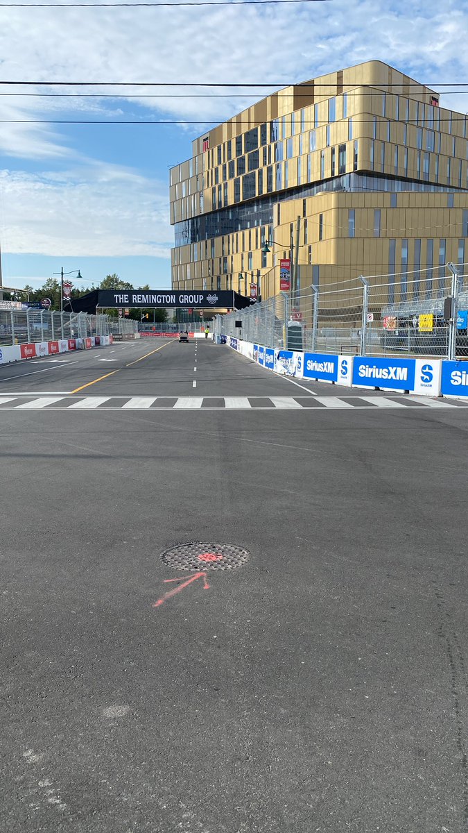 JordiAVZ's tweet photo. Con estas vistas, concluye mi cobertura del #IndyTO en Markham, mi primera fuera de mi país Y DE #INDYCAR 🥹

La verdad ando un poco emocional, gracias a @indycaraldiaweb por la oportunidad y a todos los que me acompañaron por aquí en esta aventura. 

Primera de muchas 🤞 https://t.co/Dl23e6abug