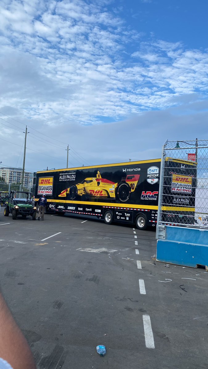 JordiAVZ's tweet photo. Con estas vistas, concluye mi cobertura del #IndyTO en Markham, mi primera fuera de mi país Y DE #INDYCAR 🥹

La verdad ando un poco emocional, gracias a @indycaraldiaweb por la oportunidad y a todos los que me acompañaron por aquí en esta aventura. 

Primera de muchas 🤞 https://t.co/Dl23e6abug