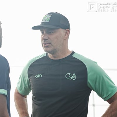 pivot5_'s tweet photo. اتمنى ان يعطى كامل الصلاحيات

في المحترفين
في اختيار التشكيل 
في الدعم من الاداره وعزيز عاشور على وجه التحديد
وان لاتنحاز الاداره لل��عبين على حساب المدرب

ريال مدريد بعظمته لما انحازت الاداره للاعبين ضد المدرب انهار الفريق واصبحت غرفة الملابس عباره عن احزاب والنتيجه موسم صفري https://t.co/ywiyqw3Eci