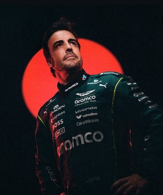 OlDbz3333333's tweet photo. Race Week y en un circuito especial...
ZANDVOORT

Este señor de 45 años y un McLaren Honda por delante nos va a dar la ILUSIÓN de unos puntos en Países Bajos
#ElMcLarenasoEra2026 https://t.co/9XIvuwnmT7