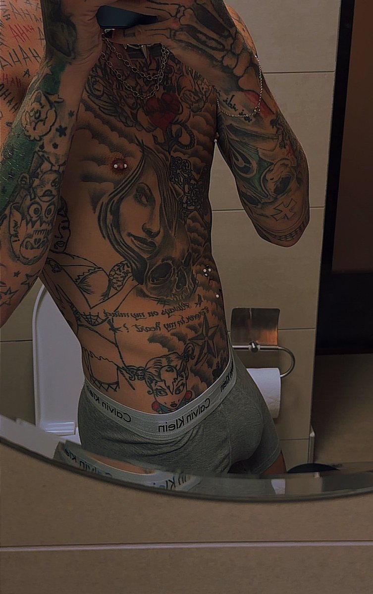 inkedbuddy69's tweet photo. 😉 Check my bio https://t.co/athkAPOppA