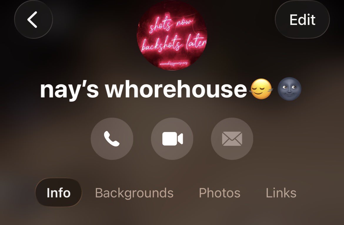 jadedcutiee's tweet photo. iMessage gc? 🤭😛
21+ and over 
Come and vibe, don’t be weird https://t.co/lwnswtX8S1