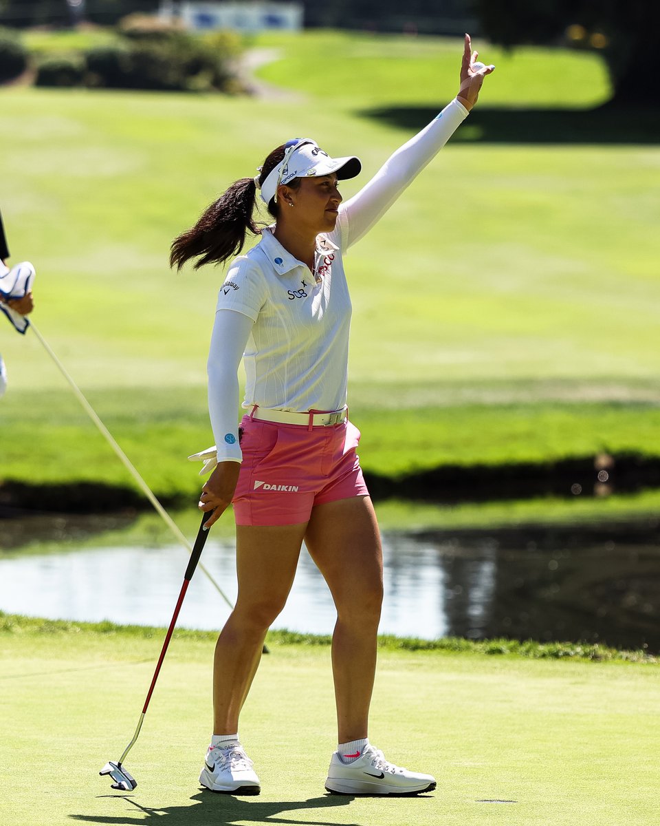 LPGA's tweet photo. #CheersToTheChamp 🤗 🥂

With three wins in 2026, Jeeno Thitikul has triple punched her ticket to the 2027/28 Hilton Grand Vacations Tournament of Champions 👏 https://t.co/LZbb5wmYYY
