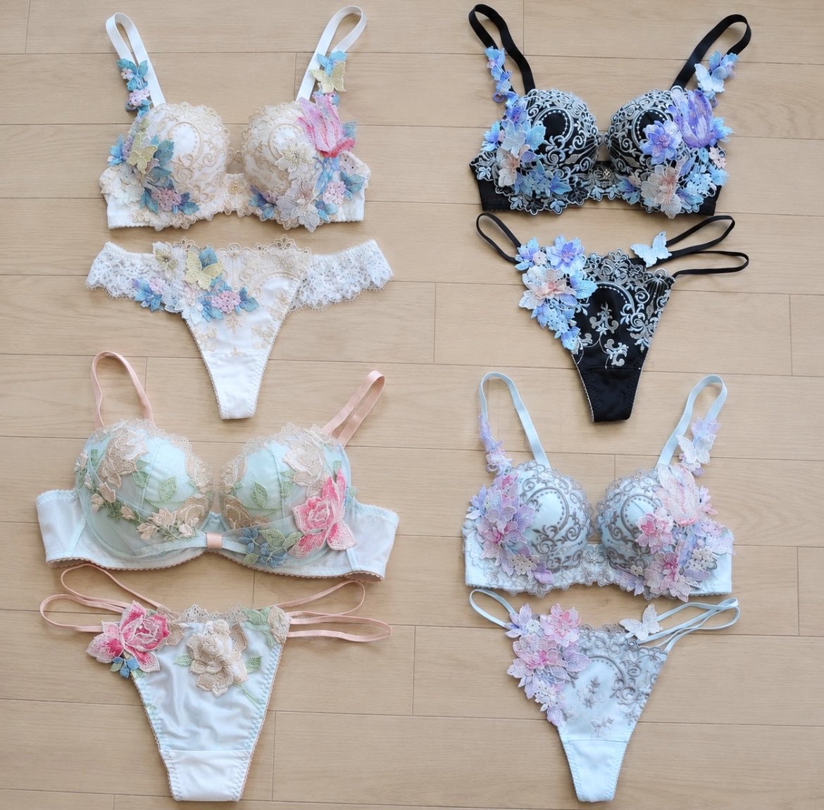 pohchan7's tweet photo. こちらもまだお迎えお待ちしてます🥺
1セット5000円
複数セットでお値引きしてますっ🫶💓
過去ポストもまだ残ってま��🙏
#サルート
#サルート売ります
#下着売り
#売り子 https://t.co/PuENZzMeec