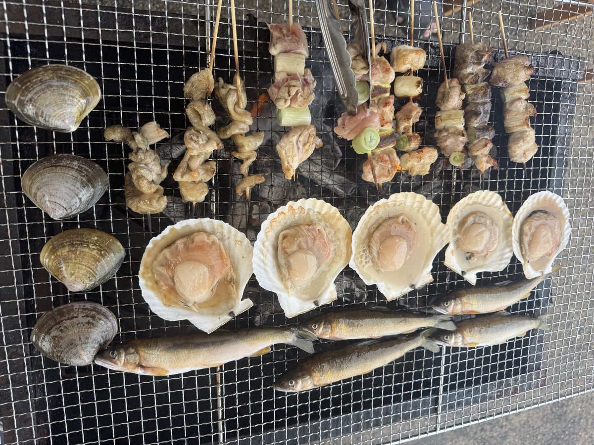marutto20200701's tweet photo. おはようございます☀️

連休明けは何から始めますか？
まずは自分のご機嫌取りから😌
ちょっといいコーヒー淹れて好きな音楽聴いて、スタートです💻

今週もまるっと体調にお気をつけてよろしくお願いします🙆‍♀️

＃企業公式が朝の挨拶を言い合う
＃marutto https://t.co/EdvKZm1kLS