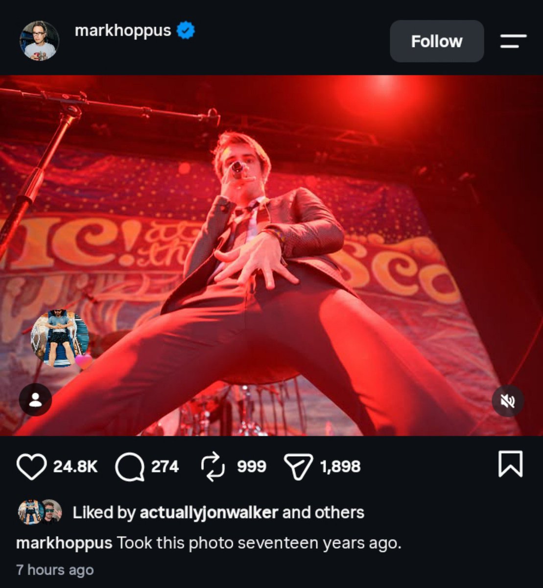 wingsinmychest's tweet photo. JON LIKED THE POST #bwalk https://t.co/sXfSqLFWsK
