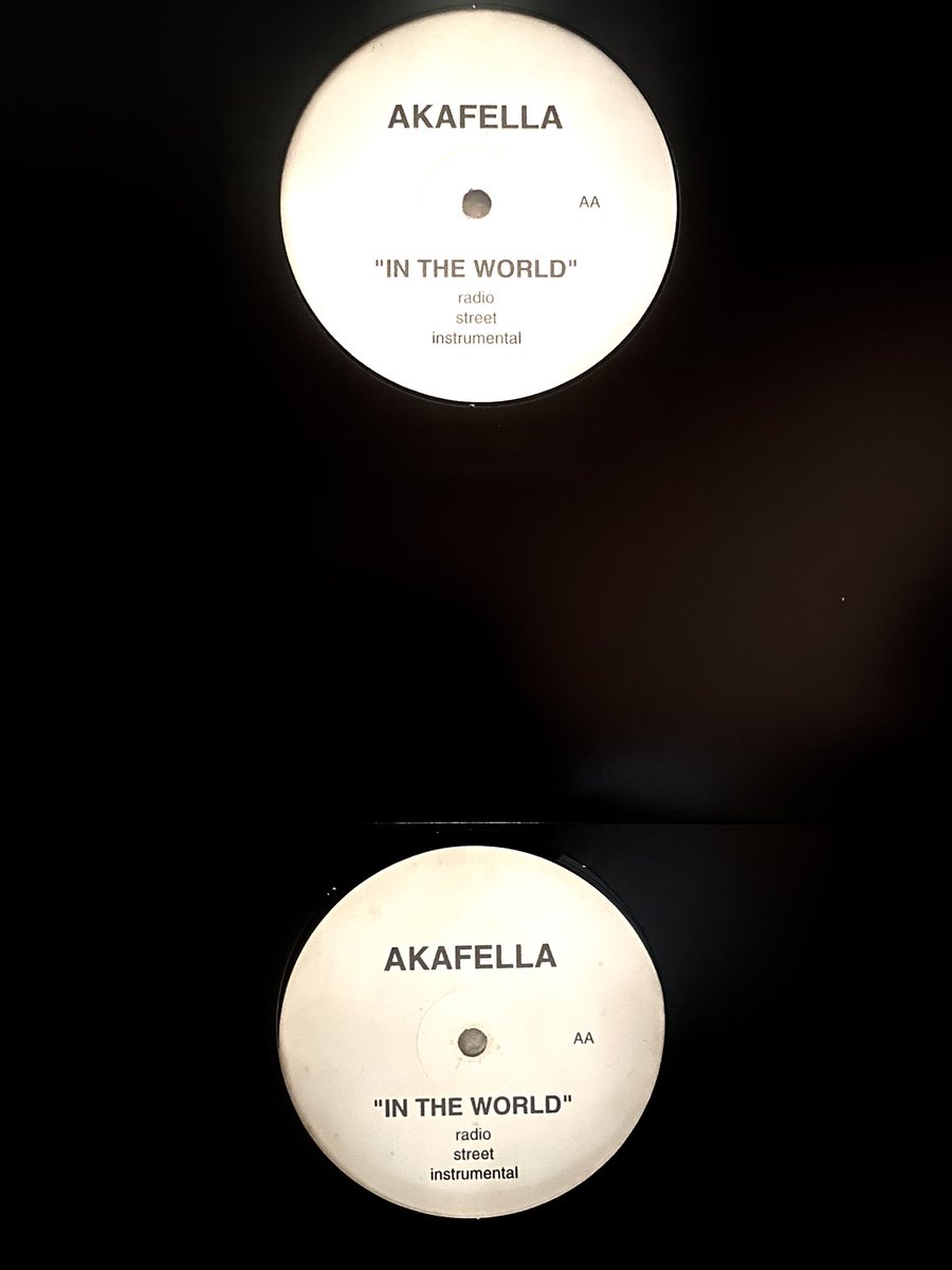 MESSIAHRECORDS's tweet photo. AKAFELLA In Your Mouth/In The World
#2copies #couplecopies #1996 #largeprofessor #akinyele https://t.co/lgURN1CWVq