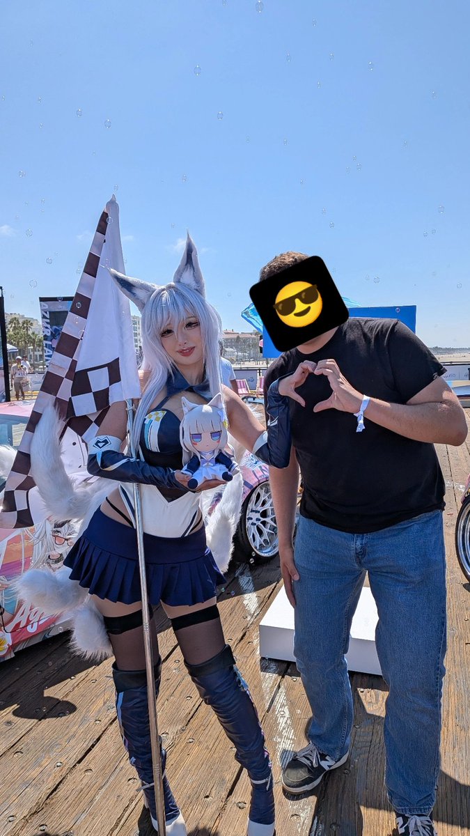 ussmiofa's tweet photo. Had a great time at #AzurLaneFes with my Floofy Shinano.
Thank you too @hanoodls, you are an amazing Shinano cosplayer! https://t.co/QnSZx7bpXR