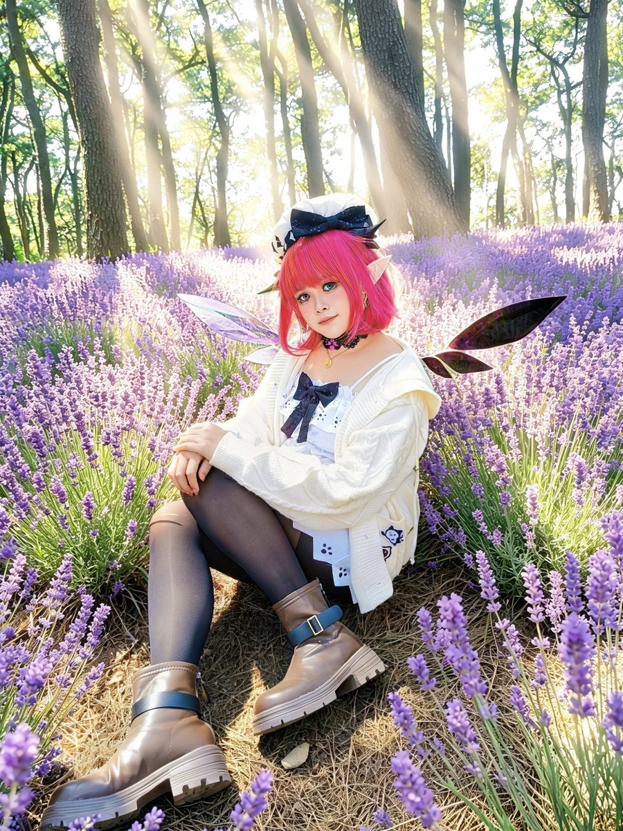 rivenssr99's tweet photo. First time shooting alone in other country⌒꩜ᯅ꩜⌒(ahhhh)

Weather Super Very Hot🥵 and I'm sweating alot!!
This lavender garden🌿 is very beautiful~Is a good chance creating  memory with IRyS cosplay!

#IRySart https://t.co/YcVWYUmH1T