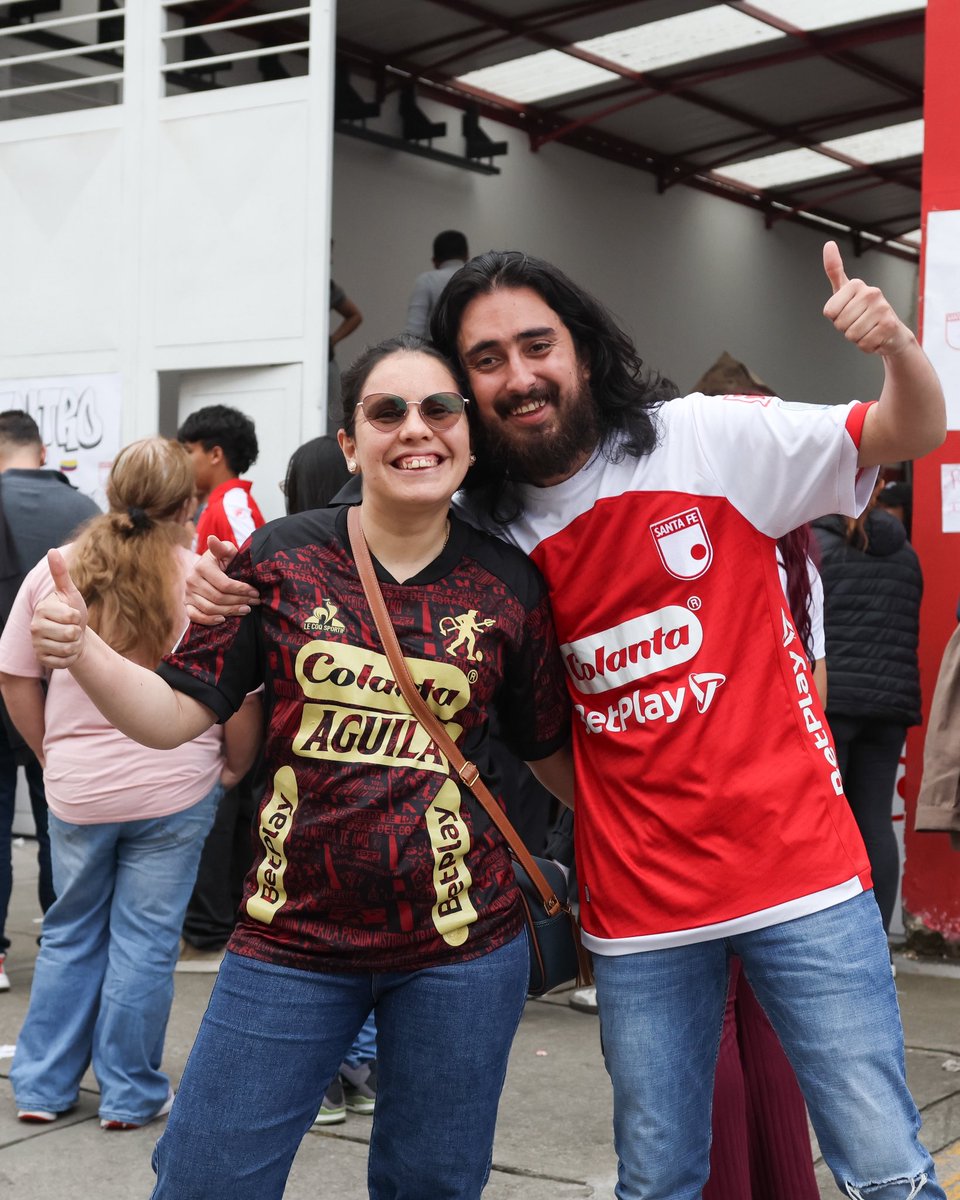 SantaFe's tweet photo. Más allá de los colores, está la solidaridad ❤️‍🩹 Un mismo corazón, una misma causa.

Gracias a todos los que se han sumado con sus aportes para los afectados por el terremoto 🥹

Recuerden que estaremos hasta las 8:00 p.m. en la Sede Principal de Casa Cardenal (Calle 64A # 50B - 08) 

¡𝑱𝒖𝒏𝒕𝒐𝒔 𝒆𝒔 𝒚 𝒔𝒊𝒆𝒎𝒑𝒓𝒆 𝒔𝒆𝒓𝒂́ 𝒍𝒂 𝒇𝒐𝒓𝒎𝒂! 🇮🇩
