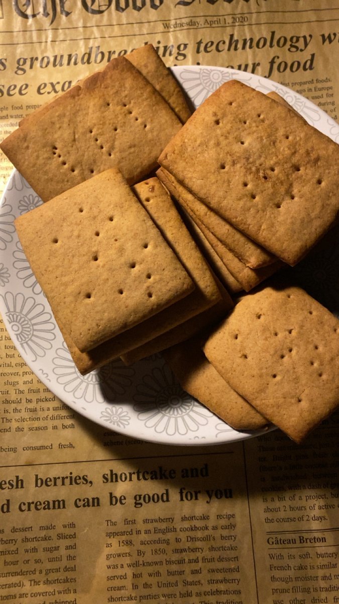 zeinachef's tweet photo. ـGraham crackers https://t.co/GvCFJ8mTLC