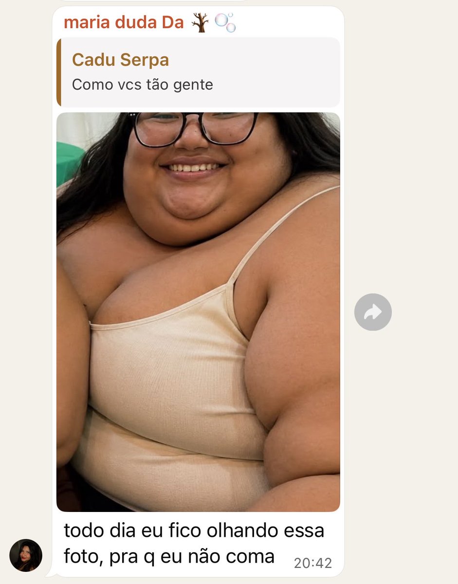 jamielvit's tweet photo. tô há meia hora rindo da minha amiga que mandou a ia fazer ela gorda

NINGUÉM BATE BEM KKKKKKKKKKKK

obs: ela tá ganhando no gymrats https://t.co/QAiCas0f0I