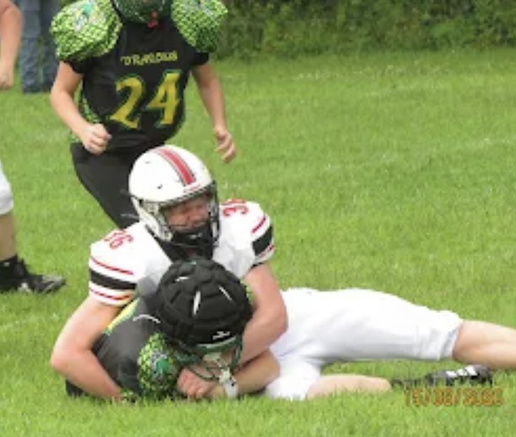 FoxfireFootball's tweet photo. #99 Ishaan Bowen scampers 15 yards to secure the Phoenix’s win! On defense Kydon Perdue &amp; Blaze Hook#32 each nabbed an interception while Braydon Peach#36 recorded a sack &amp; a TFL. AJ Tipton led the Defense with 5 tackles &amp; TFL in a game with a running clock due to extreme heat🔥! https://t.co/X3fxywEe8t