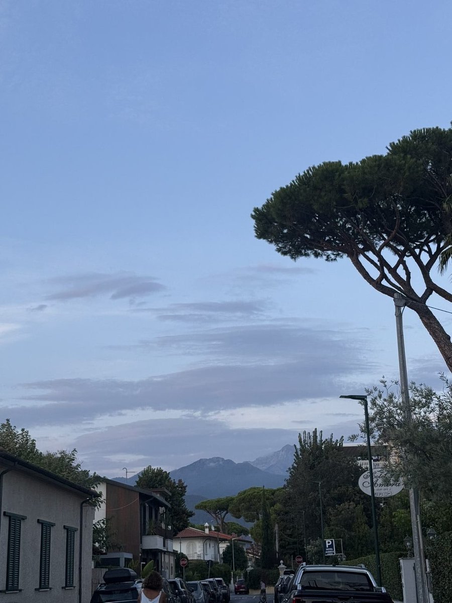 mona_forever0's tweet photo. Forti dei Marmi, 🇮🇹 https://t.co/AkOtvD145A