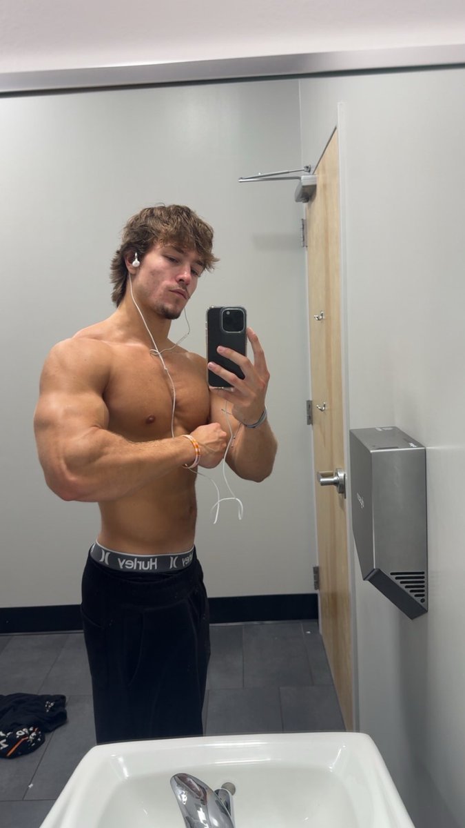 Lukeylifts2's tweet photo. First post on this account ;) https://t.co/XSSQELBrCJ