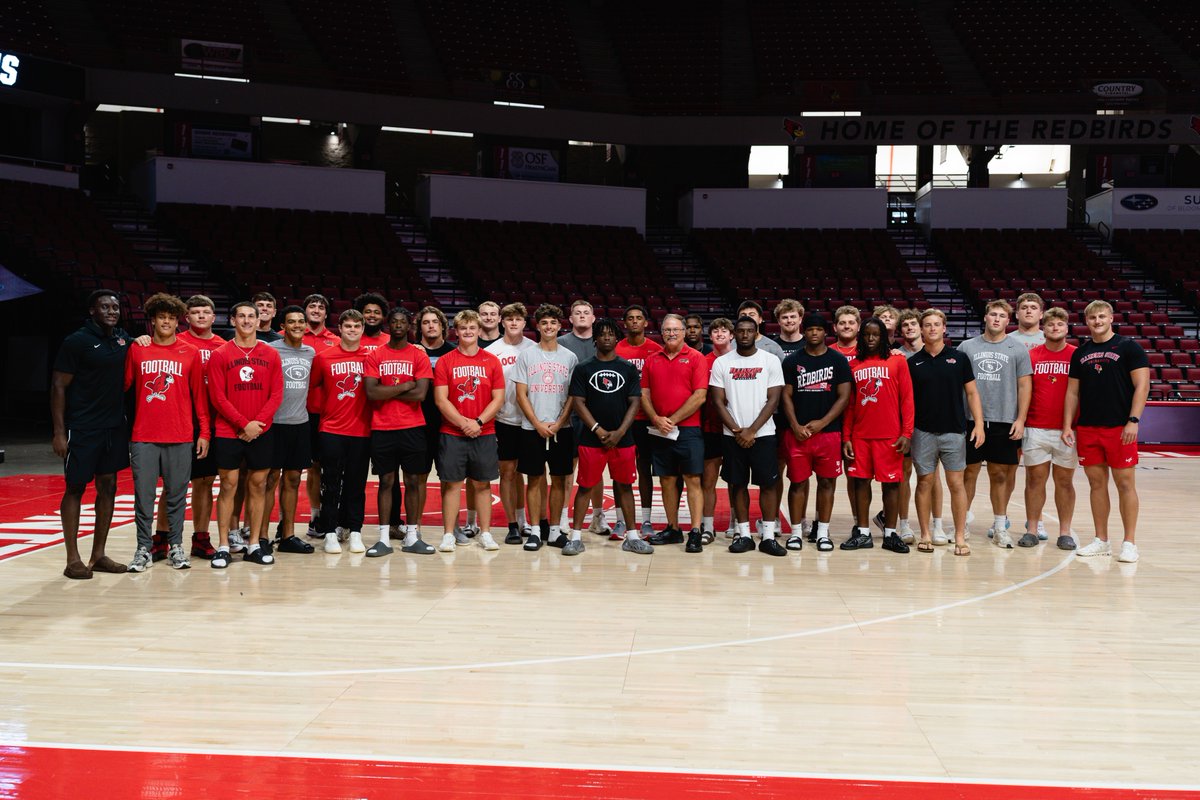 RedbirdFB's tweet photo. Walk of Champions to start off the new school year‼️ https://t.co/eLgR0Tfegk