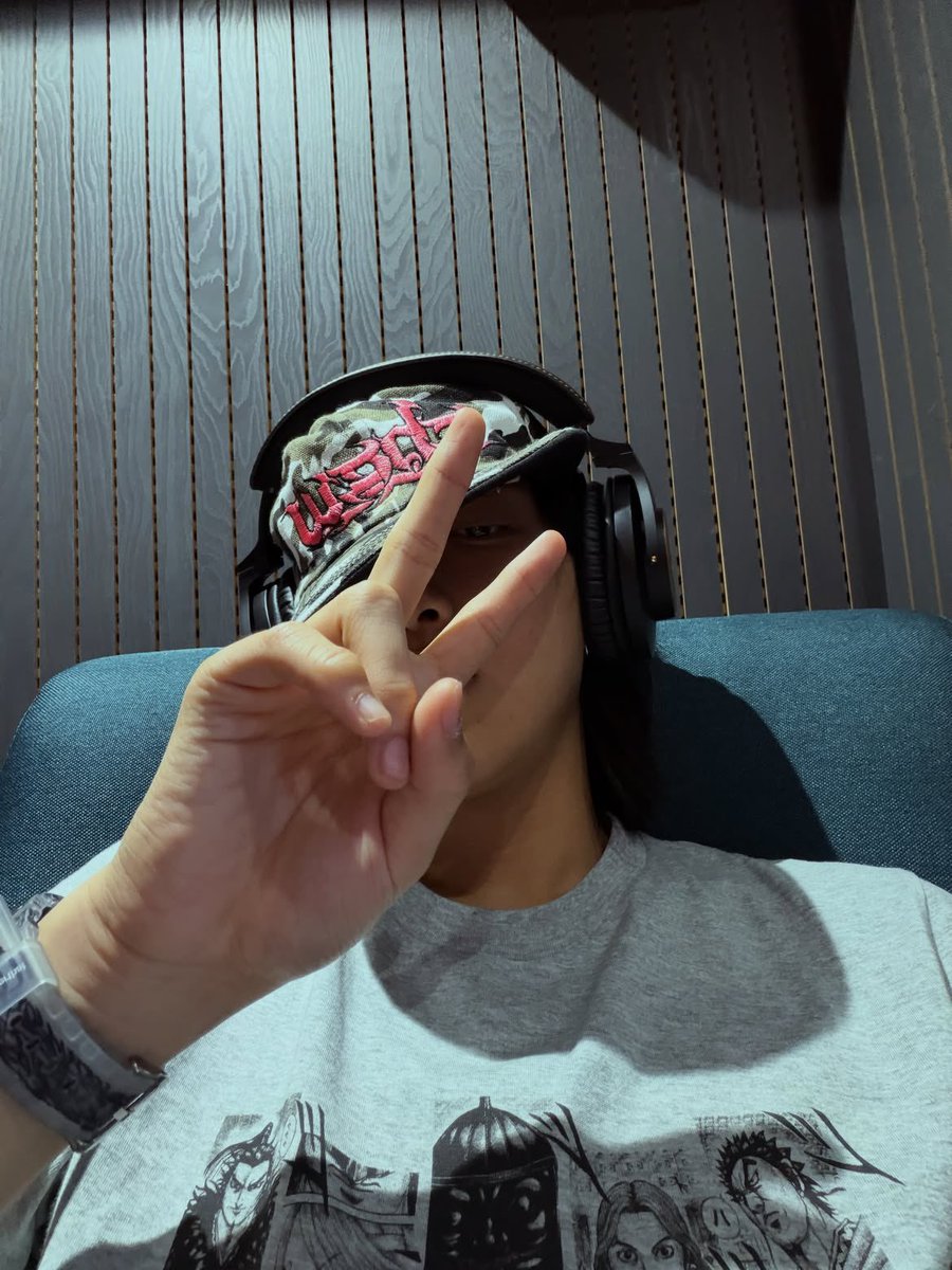 JINEHOLICS's tweet photo. Sibuk banget ya.. sugohesoyo wawa.. https://t.co/dk6tD29kNT