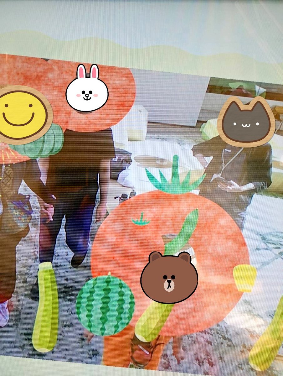 houkago_rian's tweet photo. 7月24日にキューピーオープンキッチンに行ってきました✨
工場内のアームマシンや次々と容器に充填されていくマヨネーズを見たり、エアシャワーを体験をして最後にはマヨネーズかドレッシングのお土産もありました😊 https://t.co/qP3272boUN