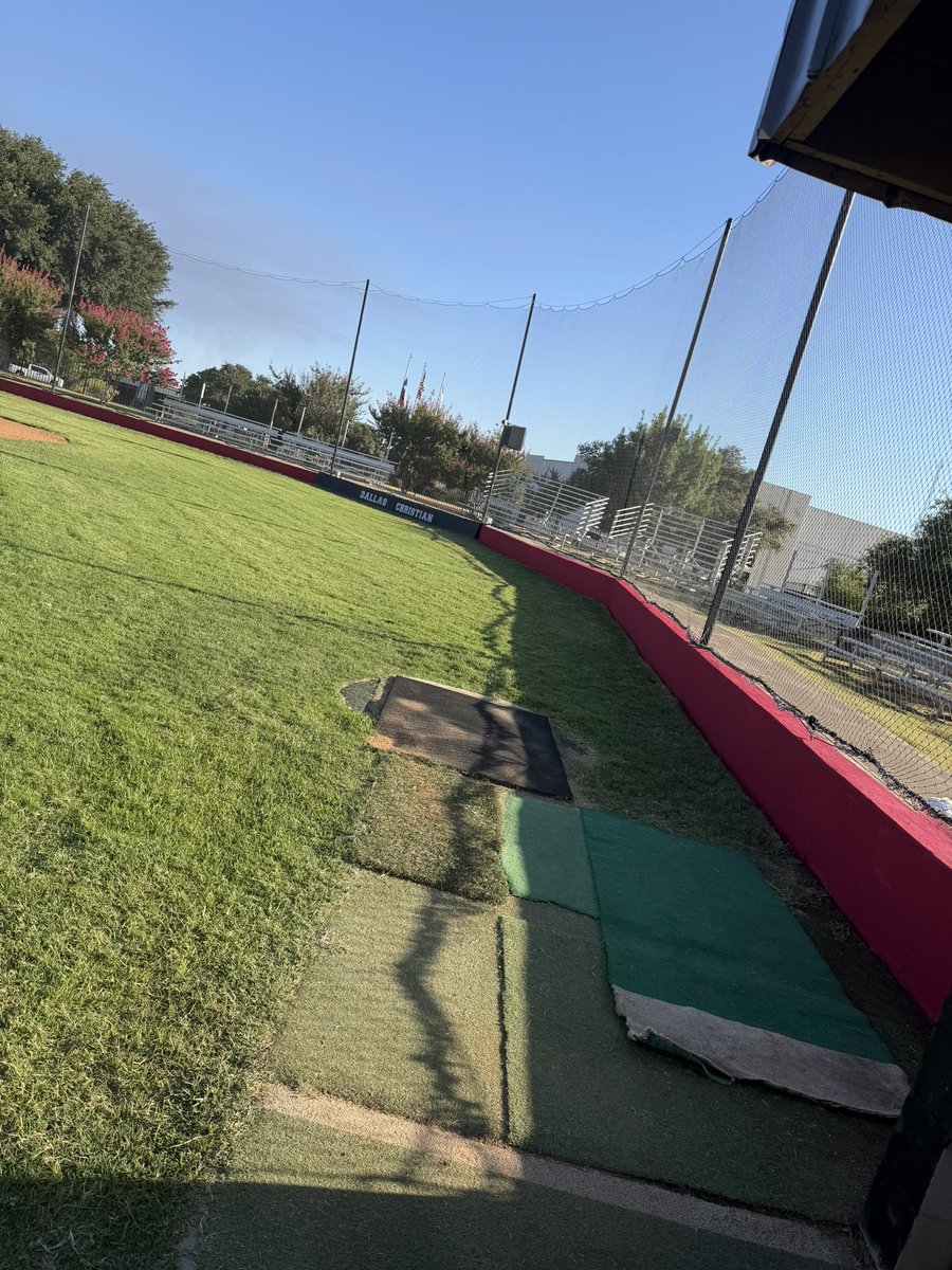 DCCBaseball2010's tweet photo. Our field is starting to get a little life to it! ⚾️
Here are some before and after shots of our latest work!
Excited to see it all come together. Big things ahead for DCC Baseball! #ForTheCRU https://t.co/lcUl04x7Yp
