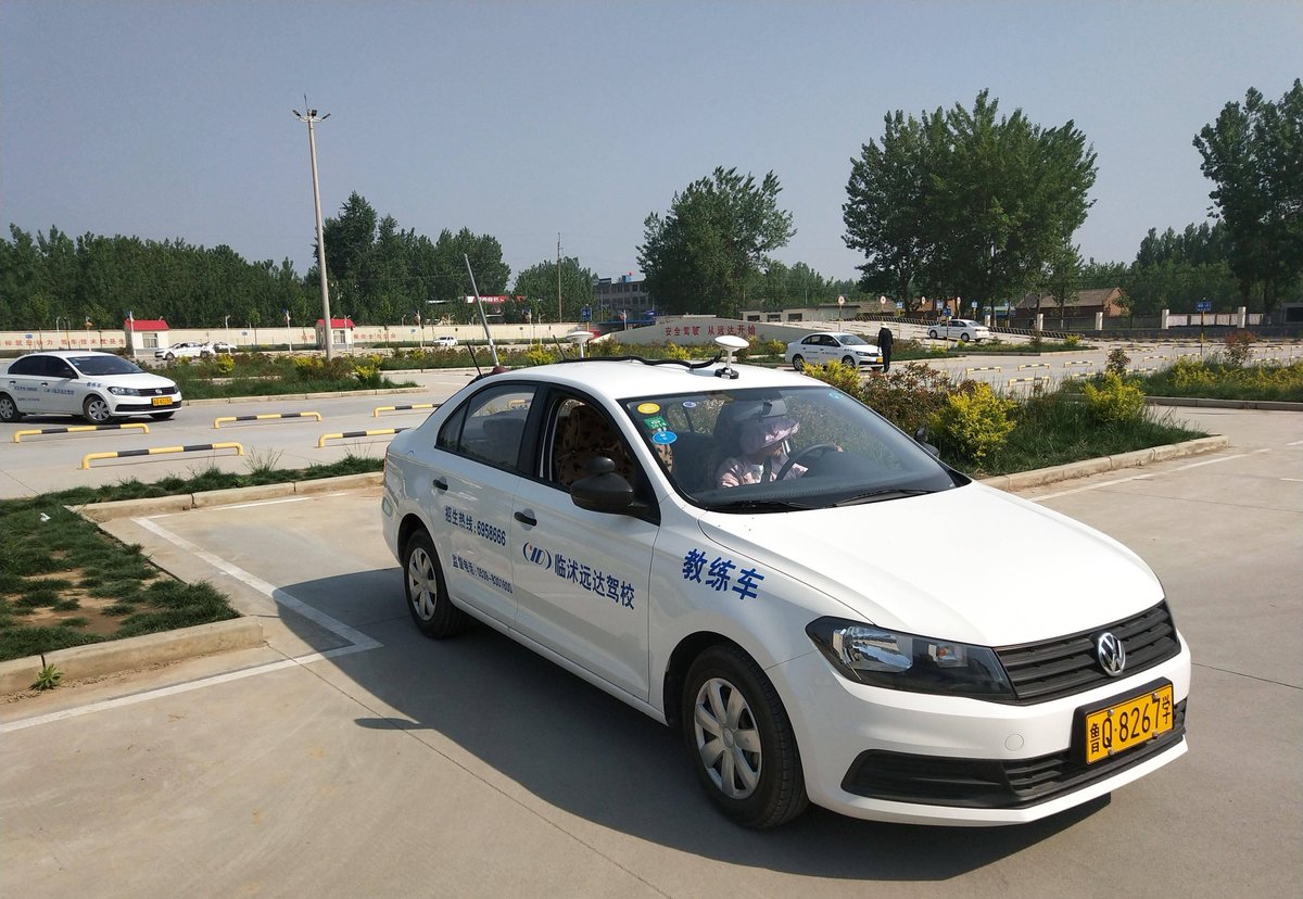 edoorn13's tweet photo. Finally got my driver’s license! 3 months of awkward parallel parking fails and chaotic highway practice later—worth every second https://t.co/yAg1tkn8z3