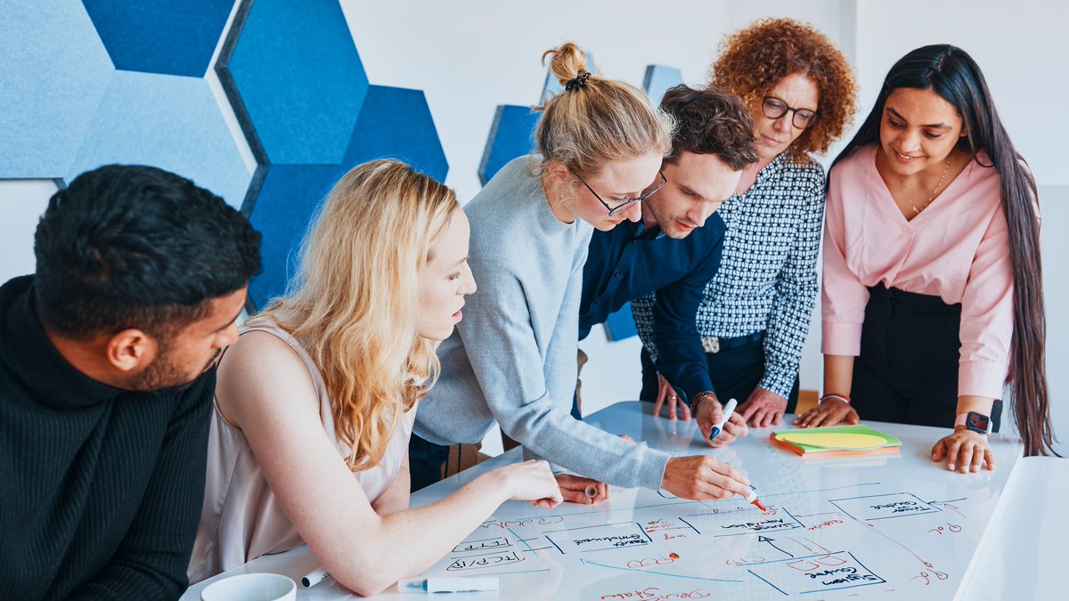 29rN99uCr99uc3's tweet photo. [Great team work = better ideas u0026 faster wins!  Our small group just nailed this project milestone together—counting on this energy for the next phase!] https://t.co/icIVwLJmnW