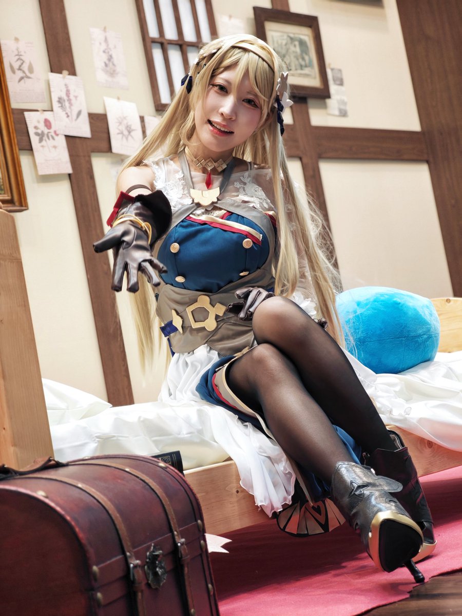 ArthuringNoMain's tweet photo. c108 1日目 
ライザのアトリエ クラウディア
猫田あしゅさん（@Nekota_Ashu ）

#c108_cos #C108 #コミケ #ライザのアトリエ https://t.co/Ck8NJFCKL3