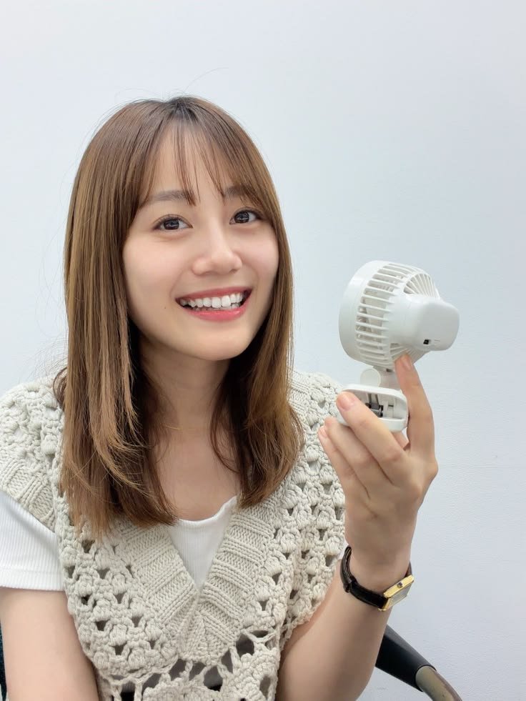 rvazt8's tweet photo. かわいい顔💞💞 https://t.co/u3ClGvLaKk