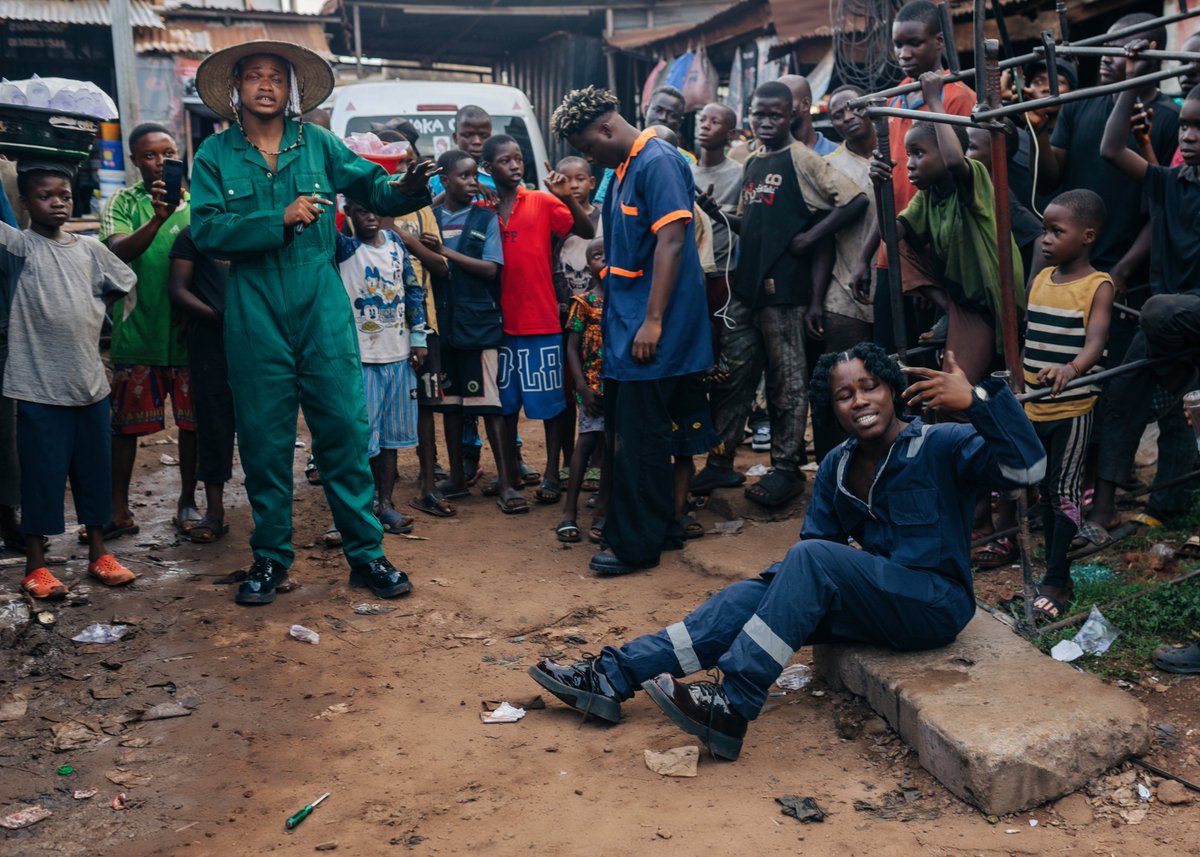 zikmusic_ent's tweet photo. Behind the scenes of Paddyk's new song and music video. Every detail matters, putting in the work π¬πͺπΏ.
How eager are you for this one Paddies? Let's make some noise when this drops π§β€οΈβπ©Ή.
#zikmusicent #paddyk #osiso https://t.co/4UbB8n3Pco